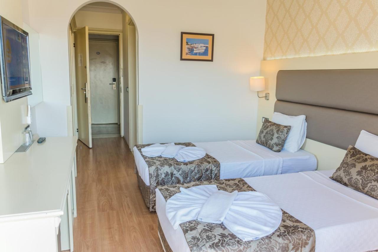 Grand Hotel Faros Marmaris Exterior photo